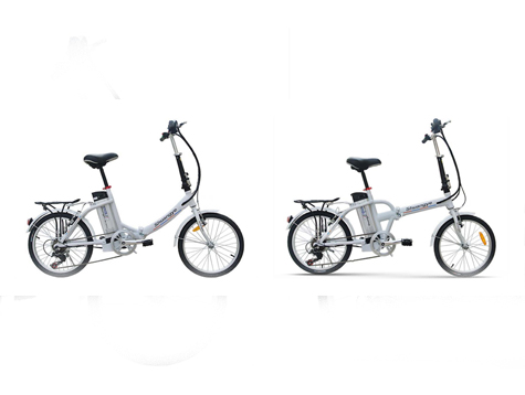两辆类似的折叠电动自行车必威体育官方网站