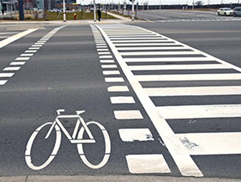 街道安全骑行踏板辅助自行车