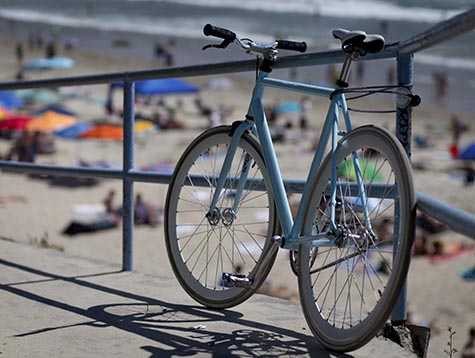 如何在城市里骑电动自行车必威体育官方网站